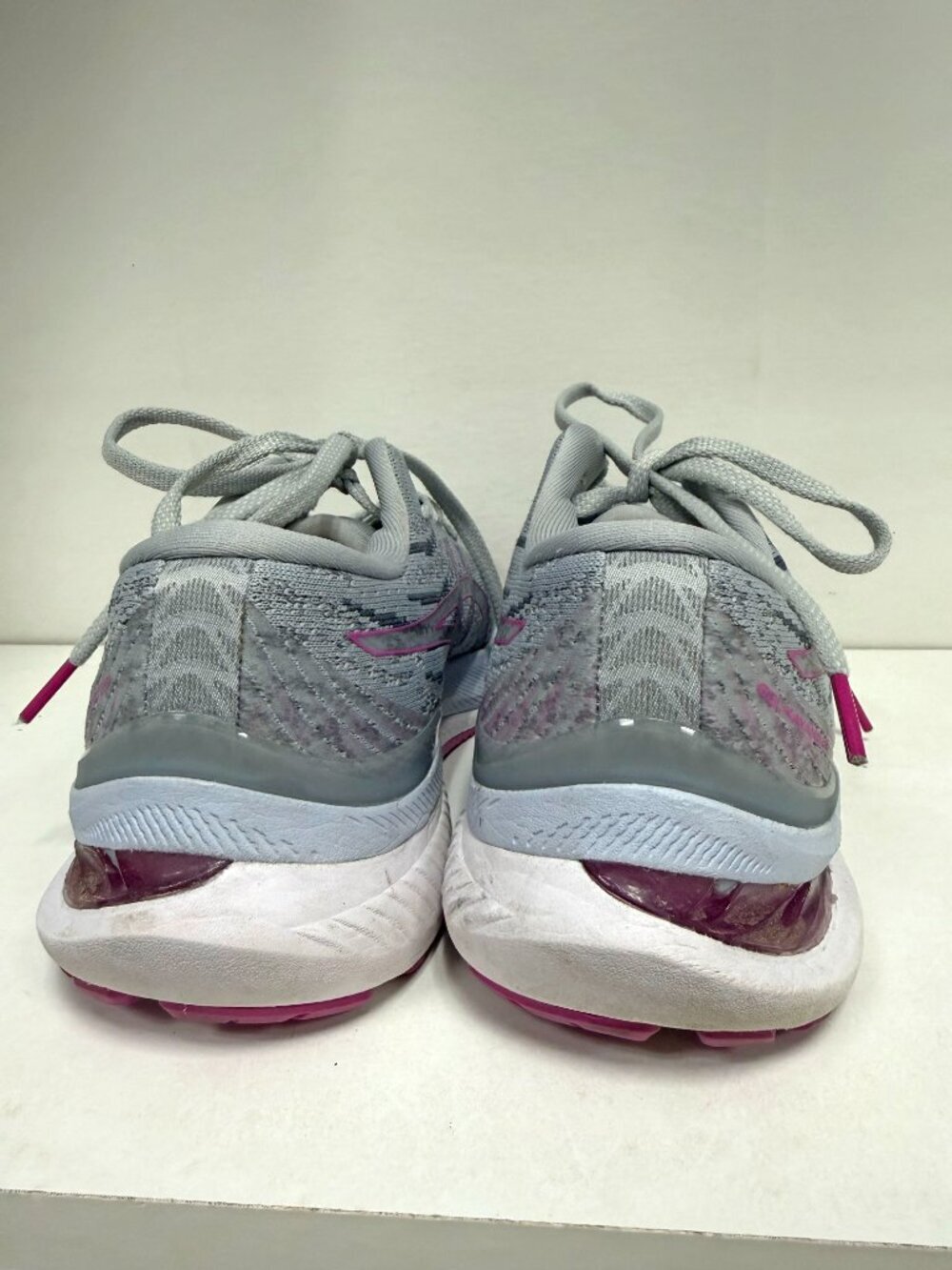 Asics Gel-Kayano 29 Running Shoes - Picture 3 of 10